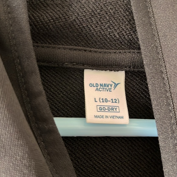 Boys Athletic Sleeveless Hoodie With Pockets - Picture 4 of 4